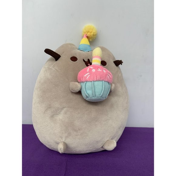 Pusheen Cat Gund 2017 11 Inch Birthday Cat Cupcake Plush Stuffed Animal - Picture 1 of 10